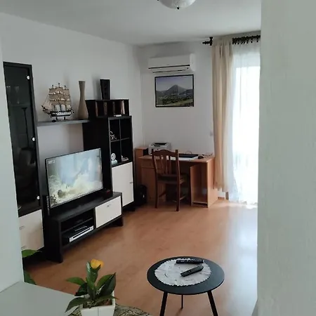 Apartman Libero *